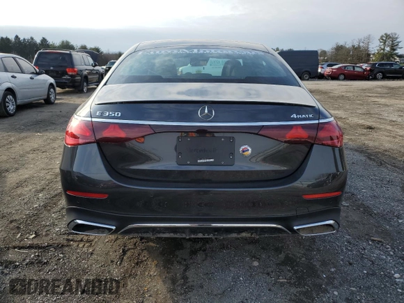 2024 Mercedes-Benz E-Class E 350 with VIN W1KLF4HB3RA054172, listed as a Copart auction lot 83309834 with 2,392 mi miles and Salvage Title. Bid and sale history available at carsss.com. Image 6.