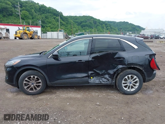 2020 Ford Escape SE z VIN 1FMCU9G69LUB29301, wystawiony jako IAAI lot #42382811 z przebiegiem 55 197 mil mil oraz . Historia ofert i sprzedaży dostępna na DreamBid. Obrazek 15.