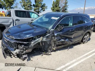 2023 Kia Sorento EX z VIN KNDRHDLG5P5142566, wystawiony jako Copart lot #49736665 z przebiegiem 69 993 mil mil oraz Szkoda całkowita • Salvage title. Historia ofert i sprzedaży dostępna na DreamBid. Obrazek 1.
