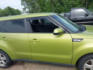 2018 Kia Soul with VIN KNDJN2A28J7898373, listed as a IAAI auction lot 42209657 with 82,840 mi miles and . Bid and sale history available at DreamBid. Image 13.