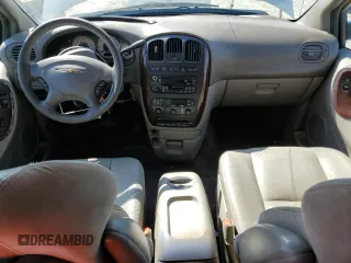 2002 Chrysler Town & Country Limited with VIN 2C8GP64L42R718160, listed as a Copart auction lot 46631075 with 231,777 mi miles and Salvage Title. Bid and sale history available at carsss.com. Image 8.