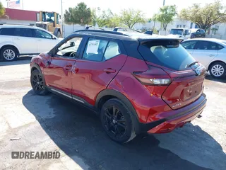 2021 Nissan Kicks SR with VIN 3N1CP5DV1ML557572, listed as a IAAI auction lot 41791402 with 37,486 mi miles. Bid and sale history available at carsss.com. Image 3.