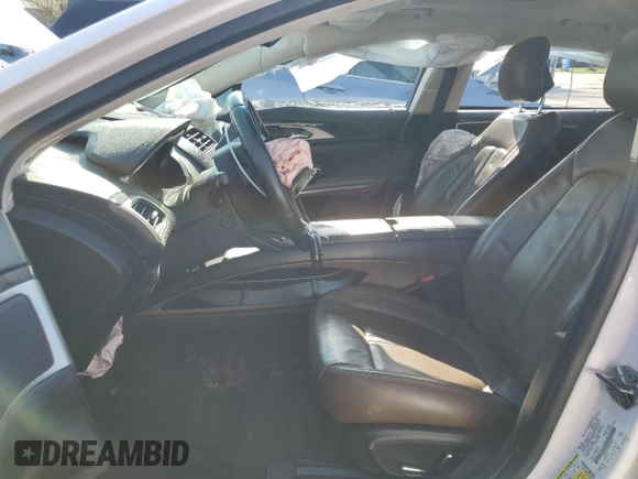 2015 Lincoln MKZ with VIN 3LN6L2J94FR610420, listed as a Copart auction lot 52308305 with 149,291 mi miles and Salvage title. Bid and sale history available at DreamBid. Image 7.