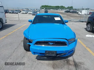 2013 Ford Mustang V6 with VIN 1ZVBP8AM9D5257832, listed as a IAAI auction lot 42504860 with 87,337 mi miles and . Bid and sale history available at DreamBid. Image 12.