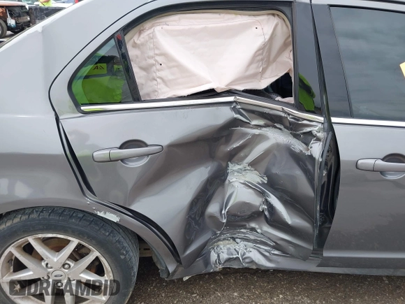 2012 Ford Fusion SEL с VIN 3FAHP0JA8CR404891, выставлен на аукционе IAAI как лот 42139048 с пробегом 169 262 миль миль и . История ставок и продаж доступна на DreamBid. Изображение 6.