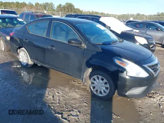 2016 Nissan Versa S Plus with VIN 3N1CN7APXGL844761, listed as a IAAI auction lot 41442316 with 139,272 mi miles. Bid and sale history available at carsss.com. Image 1.