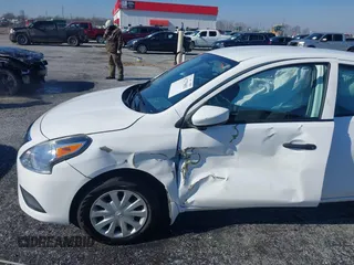 2016 Nissan Versa S Plus with VIN 3N1CN7APXGL871412, listed as a IAAI auction lot 41275851 with 85,302 mi miles. Bid and sale history available at carsss.com. Image 6.