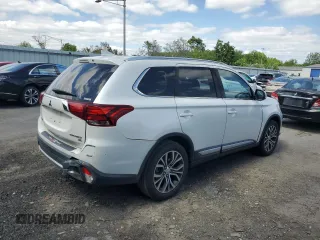2018 Mitsubishi Outlander ES with VIN JA4AZ3A37JZ010939, listed as a Copart auction lot 57163395 with 67,787 mi miles and Salvage title. Bid and sale history available at DreamBid. Image 3.