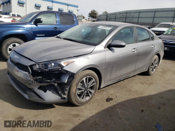 2024 Kia Forte LXS with VIN 3KPF24AD4RE841160, listed as a Copart auction lot 44598425 with 10,830 mi miles and Salvage Title. Bid and sale history available at carsss.com. Image 1.