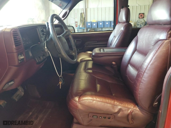 1998 Chevrolet C/K 1500 with VIN 2GCEC19R9W1191564, listed as a Copart auction lot 44937265 with 165,053 mi miles and Clean Title. Bid and sale history available at carsss.com. Image 7.