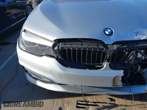 2019 BMW 5 Series 540i with VIN WBAJE5C58KWE66057, listed as a IAAI auction lot 41721886 with 119,712 mi miles and . Bid and sale history available at DreamBid. Image 17.