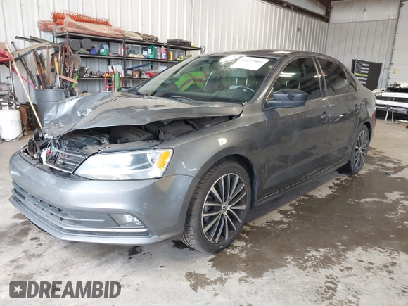 2016 Volkswagen Jetta Sport z VIN 3VWD17AJ8GM410208, wystawiony jako IAAI lot #42237019 z przebiegiem 67 137 mil mil oraz . Historia ofert i sprzedaży dostępna na DreamBid. Obrazek 2.