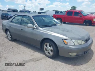 1997 Lexus ES 300 z VIN JT8BF22G9V5003016, wystawiony jako IAAI lot #42606338 z przebiegiem Nie podano mil oraz . Historia ofert i sprzedaży dostępna na DreamBid. Obrazek 1.