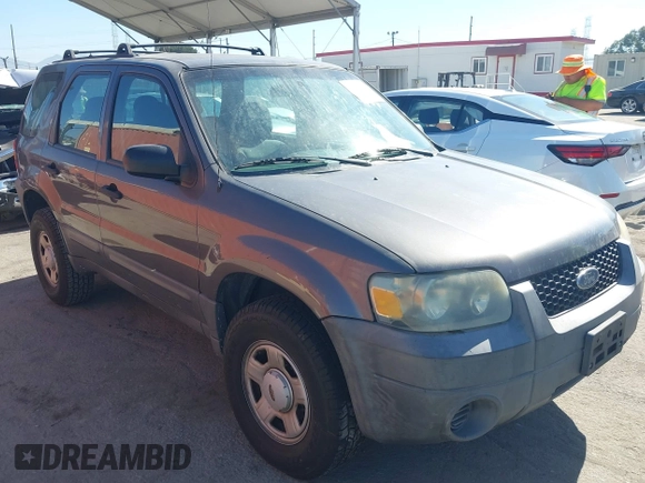 2005 Ford Escape XLS Value with VIN 1FMYU02Z25KA84168, listed as a IAAI auction lot 42690711 with 163,834 mi miles and . Bid and sale history available at DreamBid. Image 1.