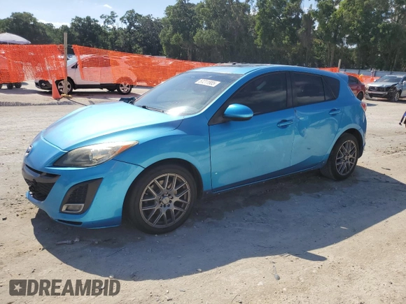 2011 Mazda 3 S Grand Touring z VIN JM1BL1M55B1391025, wystawiony jako Copart lot #57211885 z przebiegiem 199 326 mil mil oraz Szkoda całkowita • Salvage title. Historia ofert i sprzedaży dostępna na DreamBid. Obrazek 1.