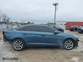 2017 Hyundai Sonata SE with VIN 5NPE24AF9HH445488, listed as a IAAI auction lot 41058868 with 146,812 mi miles. Bid and sale history available at carsss.com. Image 14.