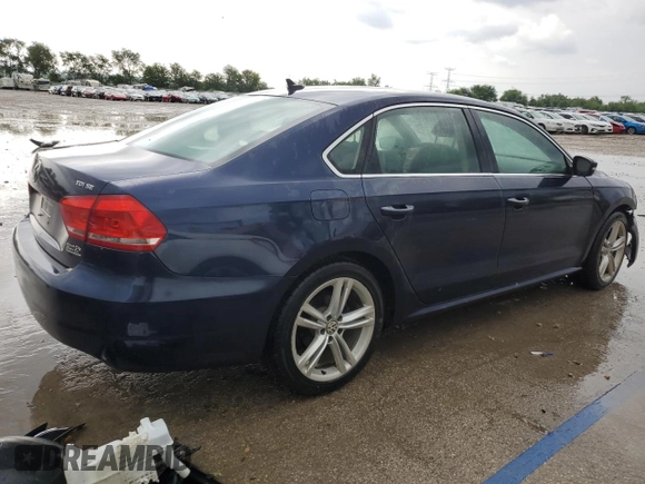 2015 Volkswagen Passat SE with VIN 1VWBV7A34FC061724, listed as a Copart auction lot 57807895 with 101,621 mi miles and Salvage title. Bid and sale history available at DreamBid. Image 3.