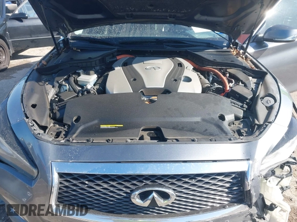 2014 Infiniti Q50 Hybrid Premium with VIN JN1AV7AP4EM691014, listed as a IAAI auction lot 41984130 with 114,230 mi miles and . Bid and sale history available at DreamBid. Image 10.