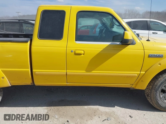 2006 Ford Ranger XL with VIN 1FTZR15E86PA03915, listed as a IAAI auction lot 41801942 with 153,697 mi miles. Bid and sale history available at carsss.com. Image 13.