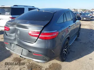 2016 Mercedes-Benz GLE 450 AMG z VIN 4JGED6EB3GA041584, wystawiony jako IAAI lot #41650263 z przebiegiem 146 554 mil mil oraz . Historia ofert i sprzedaży dostępna na DreamBid. Obrazek 4.