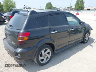 2006 Pontiac Vibe with VIN 5Y2SL65876Z452775, listed as a IAAI auction lot 42506435 with 180,042 mi miles and . Bid and sale history available at DreamBid. Image 4.