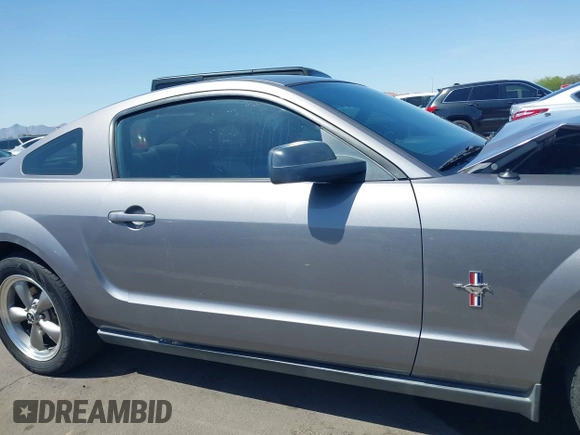 2006 Ford Mustang Standard with VIN 1ZVFT80N365232838, listed as a IAAI auction lot 41966338 with 144,454 mi miles. Bid and sale history available at carsss.com. Image 13.
