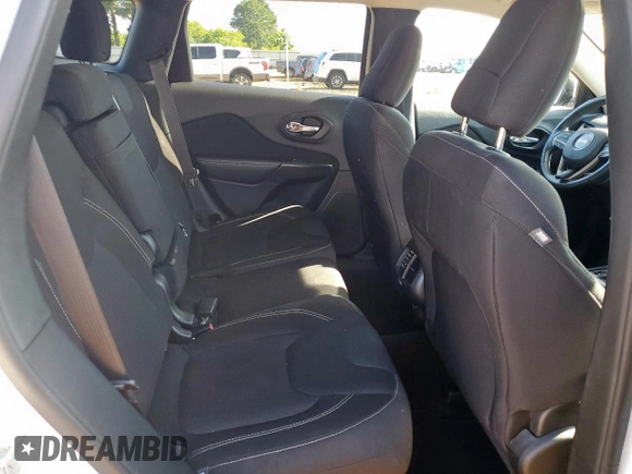 2016 Jeep Cherokee Latitude with VIN 1C4PJLCB8GW125748, listed as a Copart auction lot 60697145 with 118,276 mi miles and Salvage title. Bid and sale history available at DreamBid. Image 11.