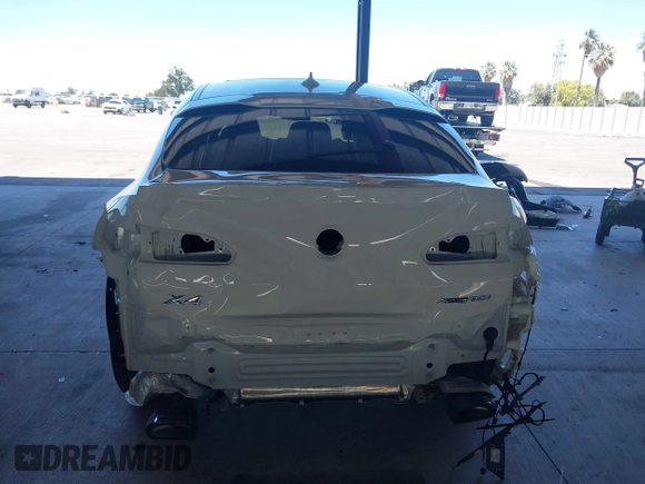 2024 BMW X4 xDrive30i with VIN 5UX33DT00R9U63349, listed as a IAAI auction lot 42322299 with 23,526 mi miles and . Bid and sale history available at DreamBid. Image 17.