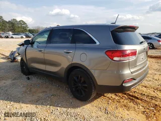 2017 Kia Sorento L with VIN 5XYPG4A35HG266100, listed as a Copart auction lot 47114545 with 164,163 mi miles and Salvage Title. Bid and sale history available at carsss.com. Image 2.