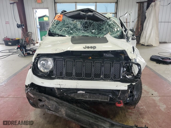 2021 Jeep Renegade Trailhawk with VIN ZACNJDC14MPM93516, listed as a Copart auction lot 46028495 with 0 mi miles and Non Repairable. Bid and sale history available at carsss.com. Image 5.