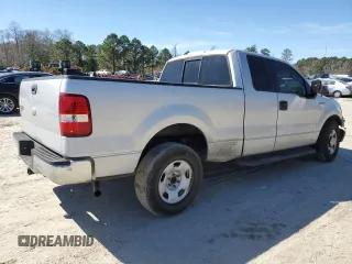 2006 Ford F-150 STX with VIN 1FTRX12W56NA71121, listed as a Copart auction lot 49388495 with 158,971 mi miles and Salvage Title. Bid and sale history available at carsss.com. Image 3.