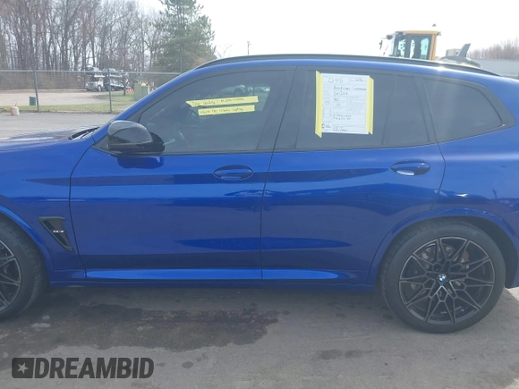 2024 BMW X3 M with VIN 5YM13EC07R9V73692, listed as a IAAI auction lot 41944954 with 5,224 mi miles and . Bid and sale history available at DreamBid. Image 14.