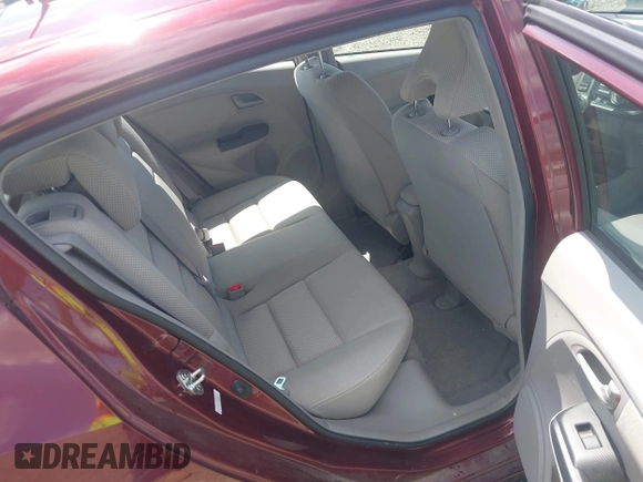 2011 Honda Insight LX z VIN JHMZE2H51BS004312, wystawiony jako IAAI lot #42086422 z przebiegiem 72 814 mil mil oraz . Historia ofert i sprzedaży dostępna na DreamBid. Obrazek 8.
