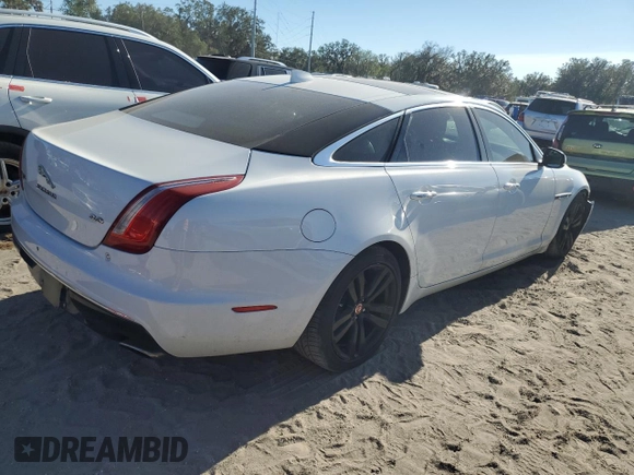 2016 Jaguar XJ Portfolio with VIN SAJWA2G72G8W00103, listed as a Copart auction lot 81347664 with 45,917 mi miles and Salvage title. Bid and sale history available at DreamBid. Image 3.