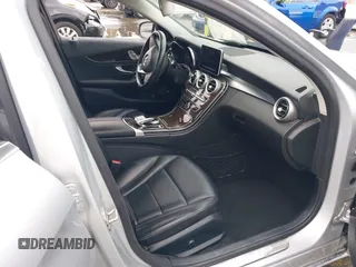 2015 Mercedes-Benz C 300 z VIN 55SWF4JB0FU094227, wystawiony jako IAAI lot #41043240 z przebiegiem 99 337 mil mil oraz . Historia ofert i sprzedaży dostępna na DreamBid. Obrazek 5.