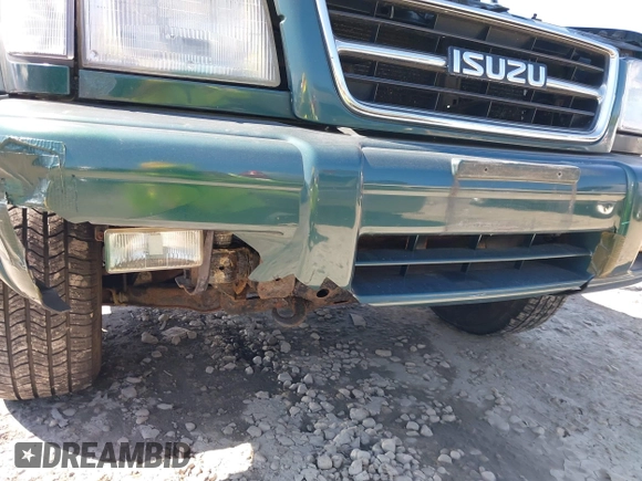 1999 Isuzu Trooper S with VIN JACDJ58X1X7917154, listed as a IAAI auction lot 42632311 with 200,023 mi miles and . Bid and sale history available at DreamBid. Image 15.