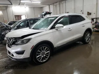 2016 Lincoln MKC Reserve with VIN 5LMCJ3C91GUJ12792, listed as a Copart auction lot 56748705 with 70,995 mi miles and Salvage title. Bid and sale history available at DreamBid. Image 1.
