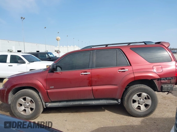 2008 Toyota 4Runner SR5 with VIN JTEZU14R38K002153, listed as a IAAI auction lot 41587473 with 388,670 mi miles. Bid and sale history available at carsss.com. Image 15.