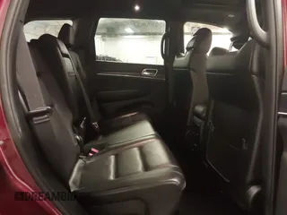 2019 Jeep Grand Cherokee Limited X с VIN 1C4RJFBG4KC590710, выставлен на аукционе IAAI как лот 42419789 с пробегом 35 017 миль миль и . История ставок и продаж доступна на DreamBid. Изображение 8.
