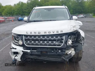 2016 Land Rover LR4 HSE z VIN SALAG2V65GA827367, wystawiony jako IAAI lot #42351913 z przebiegiem 108 481 mil mil oraz . Historia ofert i sprzedaży dostępna na DreamBid. Obrazek 12.