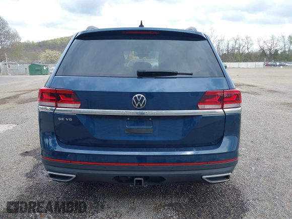 2021 Volkswagen Atlas SE z VIN 1V2JR2CA9MC547054, wystawiony jako IAAI lot #42090923 z przebiegiem 40 011 mil mil oraz . Historia ofert i sprzedaży dostępna na DreamBid. Obrazek 17.