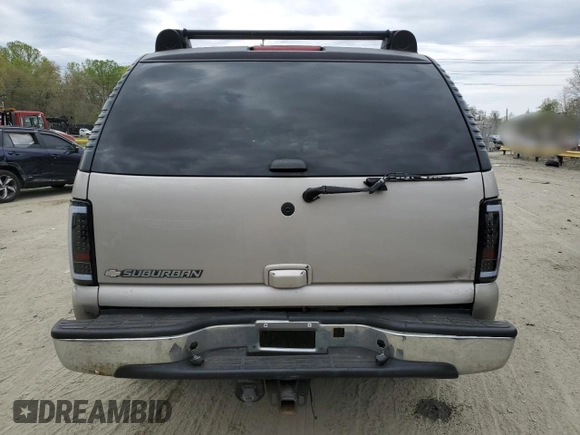 2006 Chevrolet Suburban Z71 with VIN 3GNFK16Z16G115704, listed as a Copart auction lot 52388955 with 274,722 mi miles and Salvage Title. Bid and sale history available at DreamBid. Image 6.
