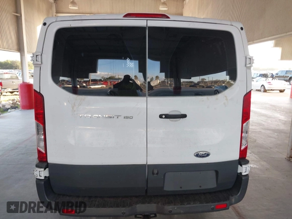 2018 Ford Transit с VIN 1FTYE1ZM5JKA43500, выставлен на аукционе IAAI как лот 40807167 с пробегом 144 419 миль миль и . История ставок и продаж доступна на DreamBid. Изображение 15.