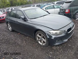 2013 BMW 3 Series 328i xDrive z VIN WBA3B5G5XDNS04431, wystawiony jako IAAI lot #42186095 z przebiegiem Nie podano mil oraz . Historia ofert i sprzedaży dostępna na DreamBid. Obrazek 1.