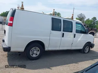 2016 Chevrolet Express Cargo с VIN 1GCWGAFF4G1273888, выставлен на аукционе IAAI как лот 42493324 с пробегом 282 019 миль миль и . История ставок и продаж доступна на DreamBid. Изображение 13.