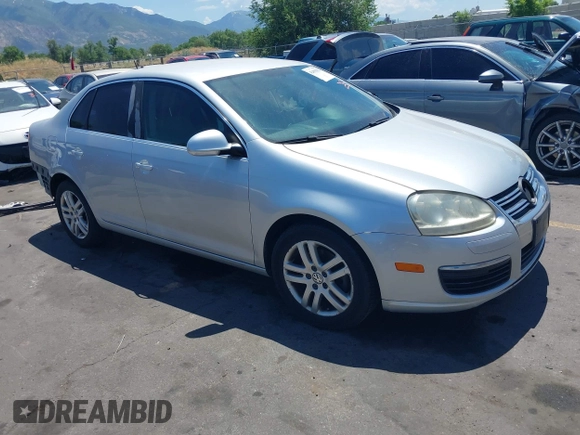 2007 Volkswagen Jetta 2.5 with VIN 3VWRF71K27M000620, listed as a IAAI auction lot 42458102 with 147,996 mi miles and . Bid and sale history available at DreamBid. Image 1.