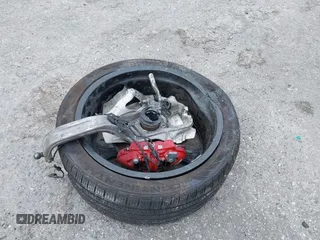2024 Alfa Romeo Stelvio Veloce z VIN ZASPAKBN0R7D75947, wystawiony jako IAAI lot #42045255 z przebiegiem Nie podano mil oraz . Historia ofert i sprzedaży dostępna na DreamBid. Obrazek 12.