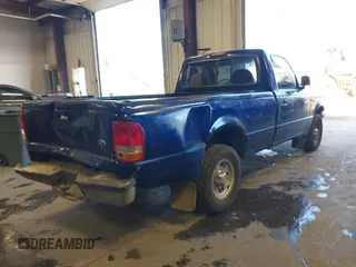1997 Ford Ranger XLT with VIN 1FTCR10A7VUA22997, listed as a IAAI auction lot 42120989 with 231,765 mi miles. Bid and sale history available at carsss.com. Image 4.