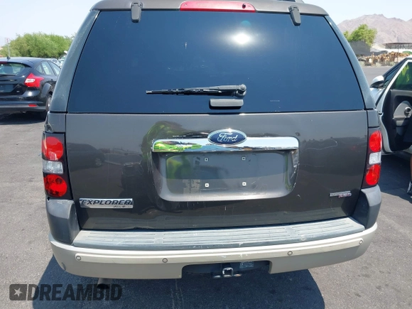 2006 Ford Explorer Eddie Bauer with VIN 1FMEU64E16UB43197, listed as a IAAI auction lot 42756707 with 188,485 mi miles and . Bid and sale history available at DreamBid. Image 14.