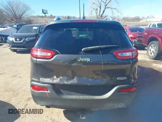 2018 Jeep Cherokee Latitude Plus with VIN 1C4PJLLB8JD597029, listed as a IAAI auction lot 41474803 with 84,435 mi miles. Bid and sale history available at carsss.com. Image 16.